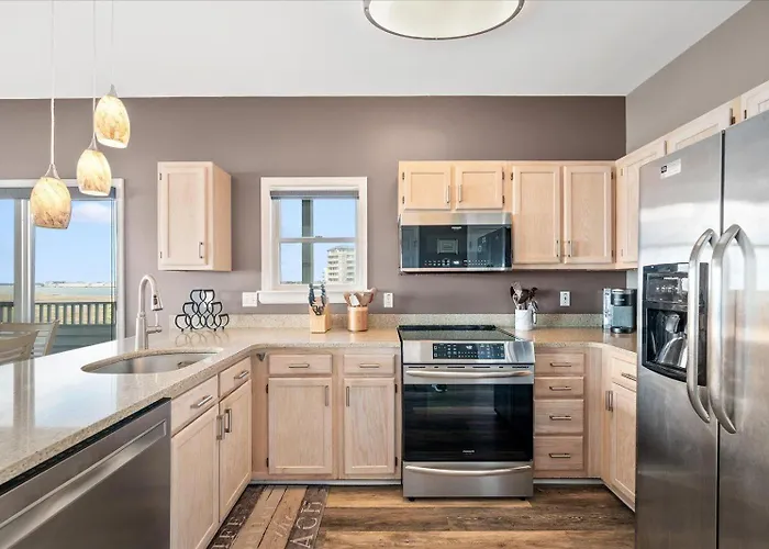 Ritz - Direct Bayfront Beautiful 2 Bedroom Holiday home