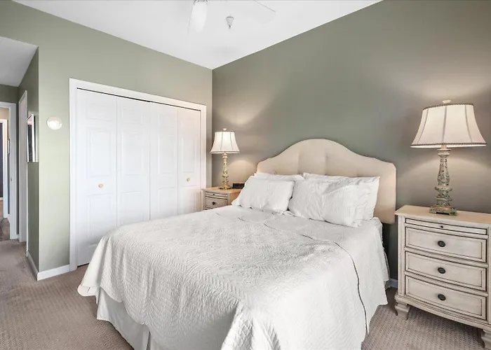 Ritz - Direct Bayfront Beautiful 2 Bedroom * Ocean City