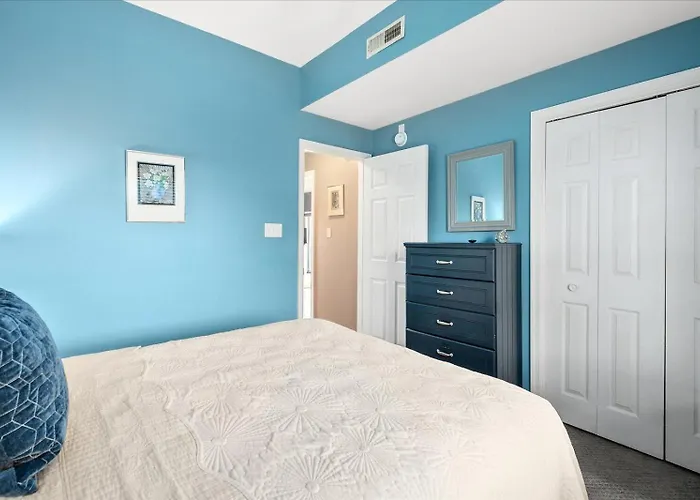 Holiday home Ritz - Direct Bayfront Beautiful 2 Bedroom *
