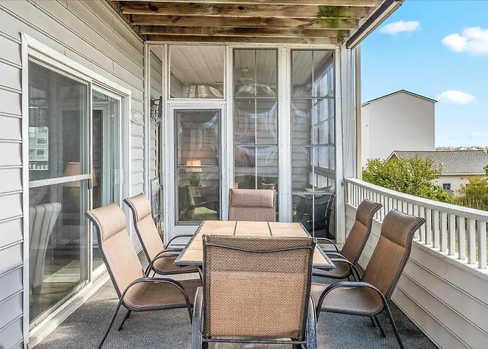 Ritz - Direct Bayfront Beautiful 2 Bedroom Ocean City