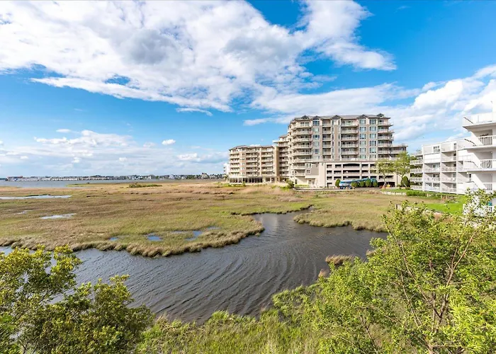 Holiday home Ritz - Direct Bayfront Beautiful 2 Bedroom *